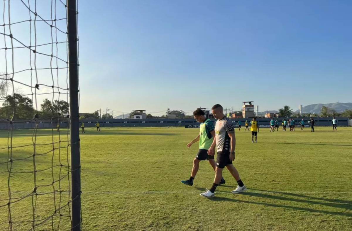 Figueiredo durante treino desta segunda-feira