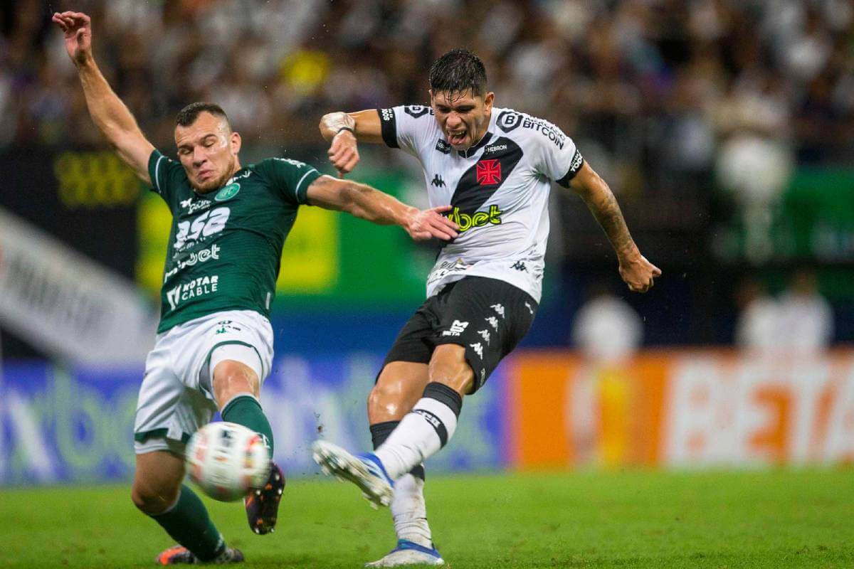 Palacios durante jogo contra o Guarani
