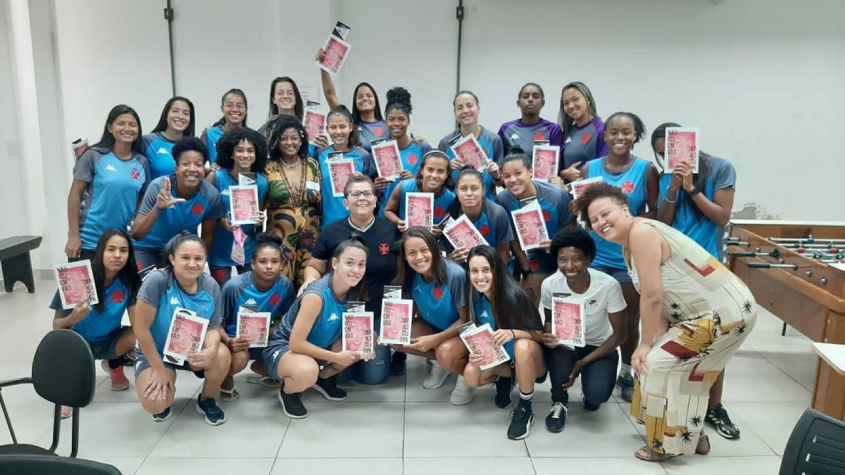 Jogadoras do Vasco na palestra Boa Liderança