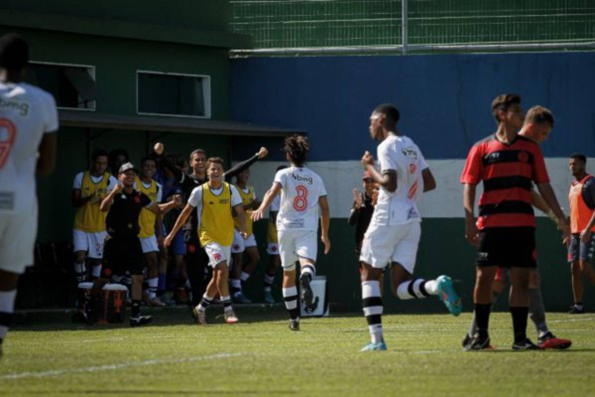 Vasco massacra o Progresso-RS pela Copa do Brasil Sub-17