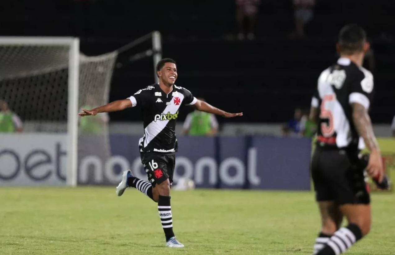 Andrey Santos comemora seu 1º gol pelo Vasco
