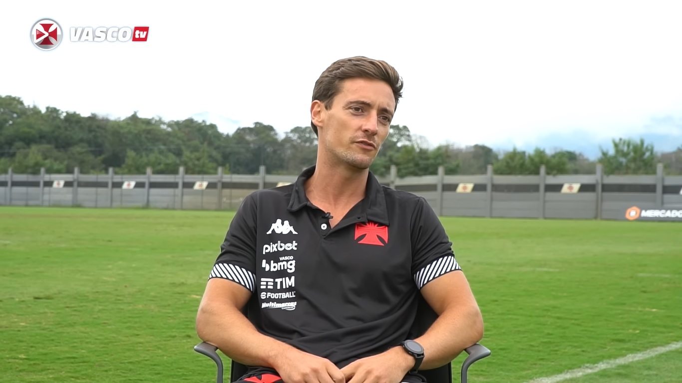 João Eduardo em entrevista à Vasco TV