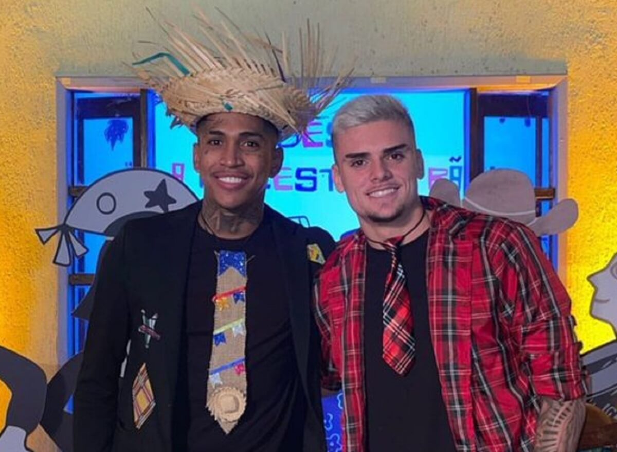 Raniel e Gabriel Pec no arraiá de aniversário do centroavante