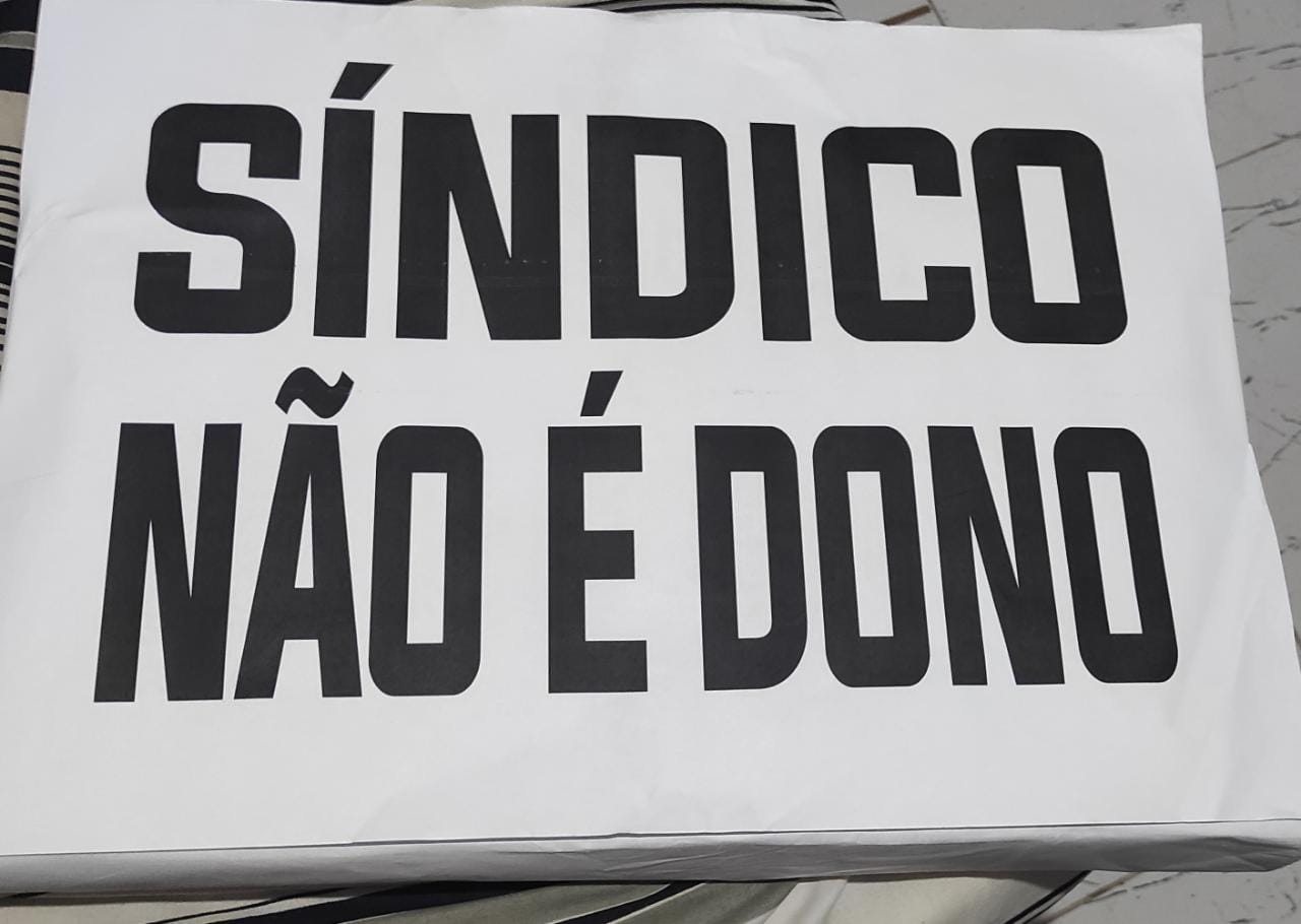 Folha com provocação a Flamengo e Fluminense