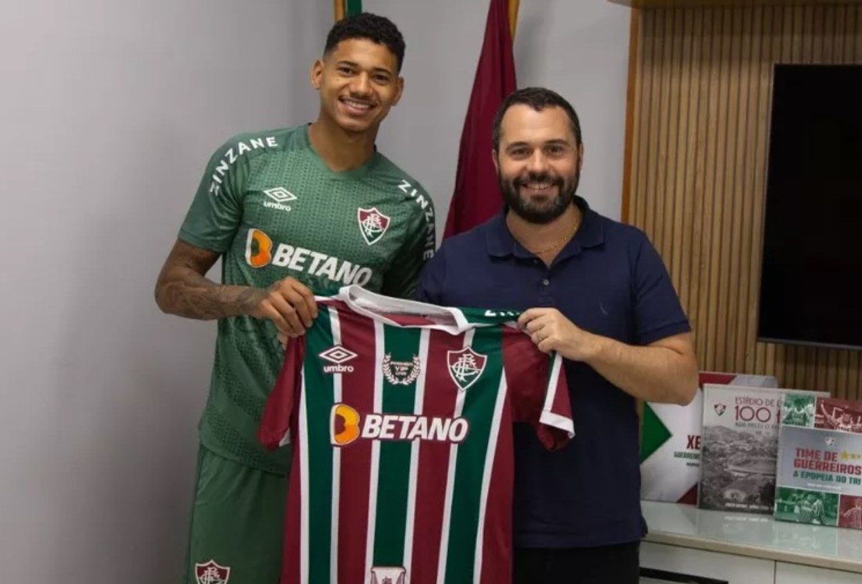 Marrony foi contratado pelo Fluminense