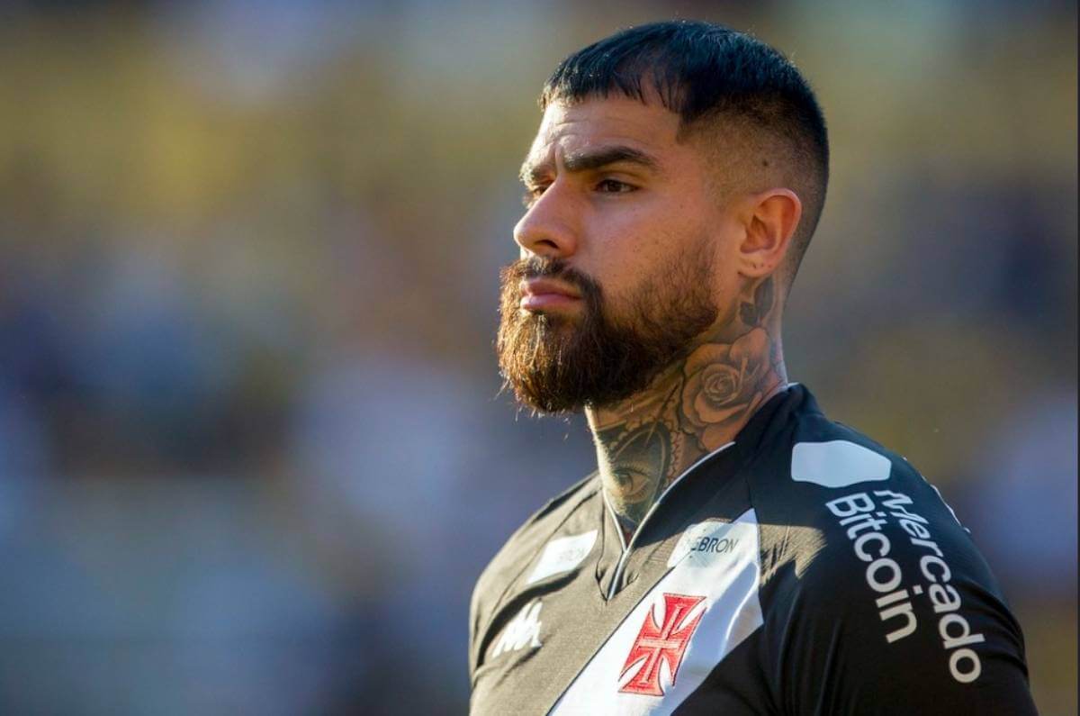 Quintero durante jogo contra o Criciúma