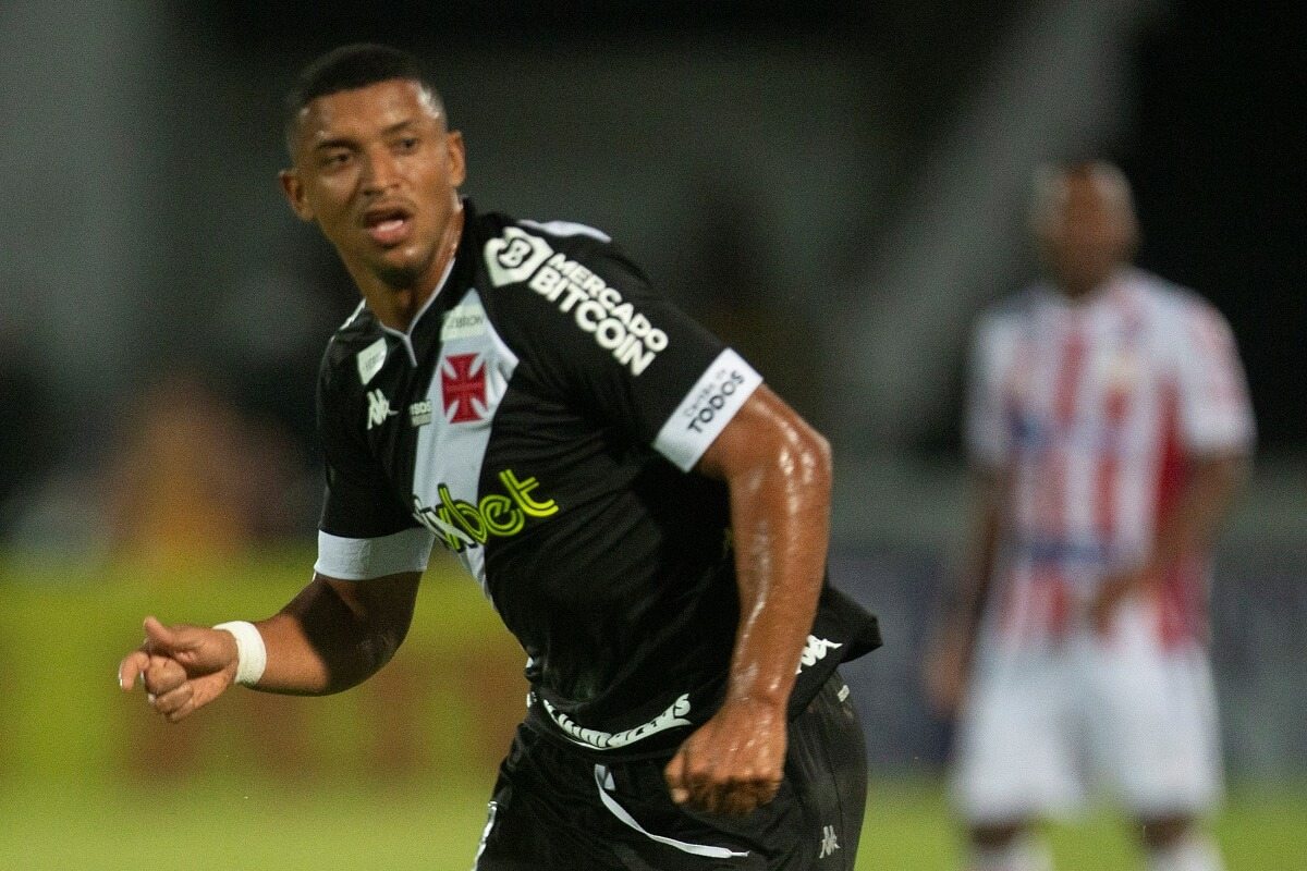 Zé Santos em Náutico x Vasco pela Série B 2022