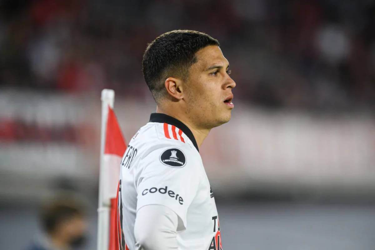 Quintero está na mira do Vasco