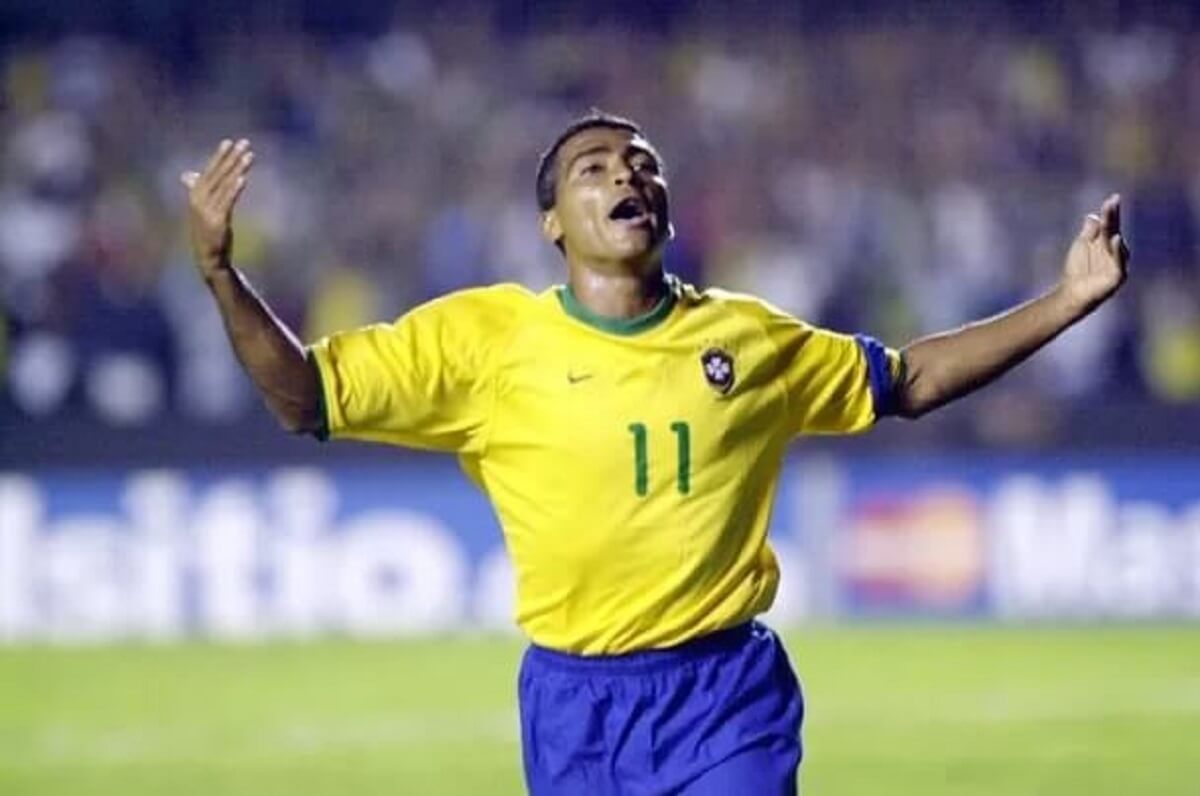 Romário em ação pela Seleção Brasileira