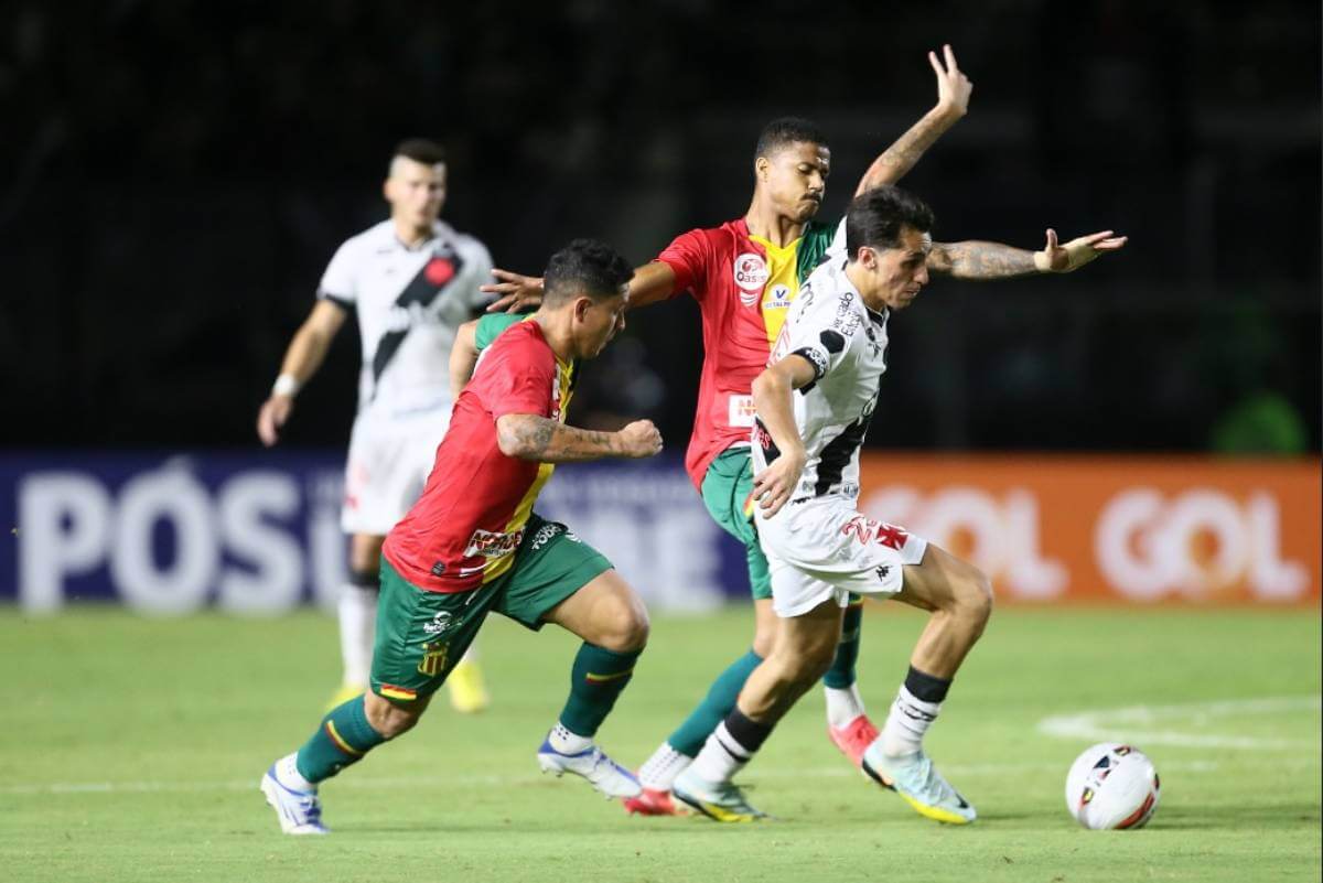 Marlon Gomes durante o jogo contra o Sampaio Corrêa