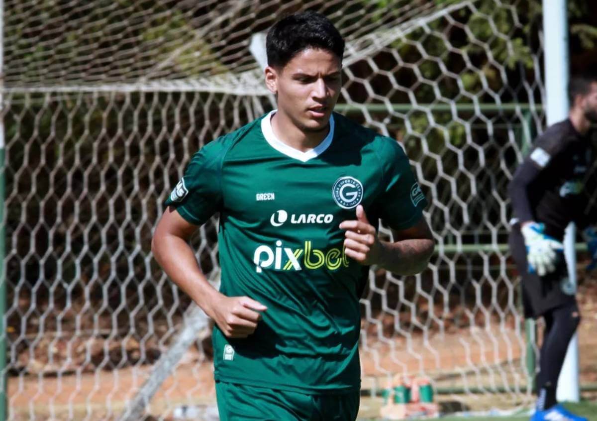 Caetano defendeu o Goiás em 2022