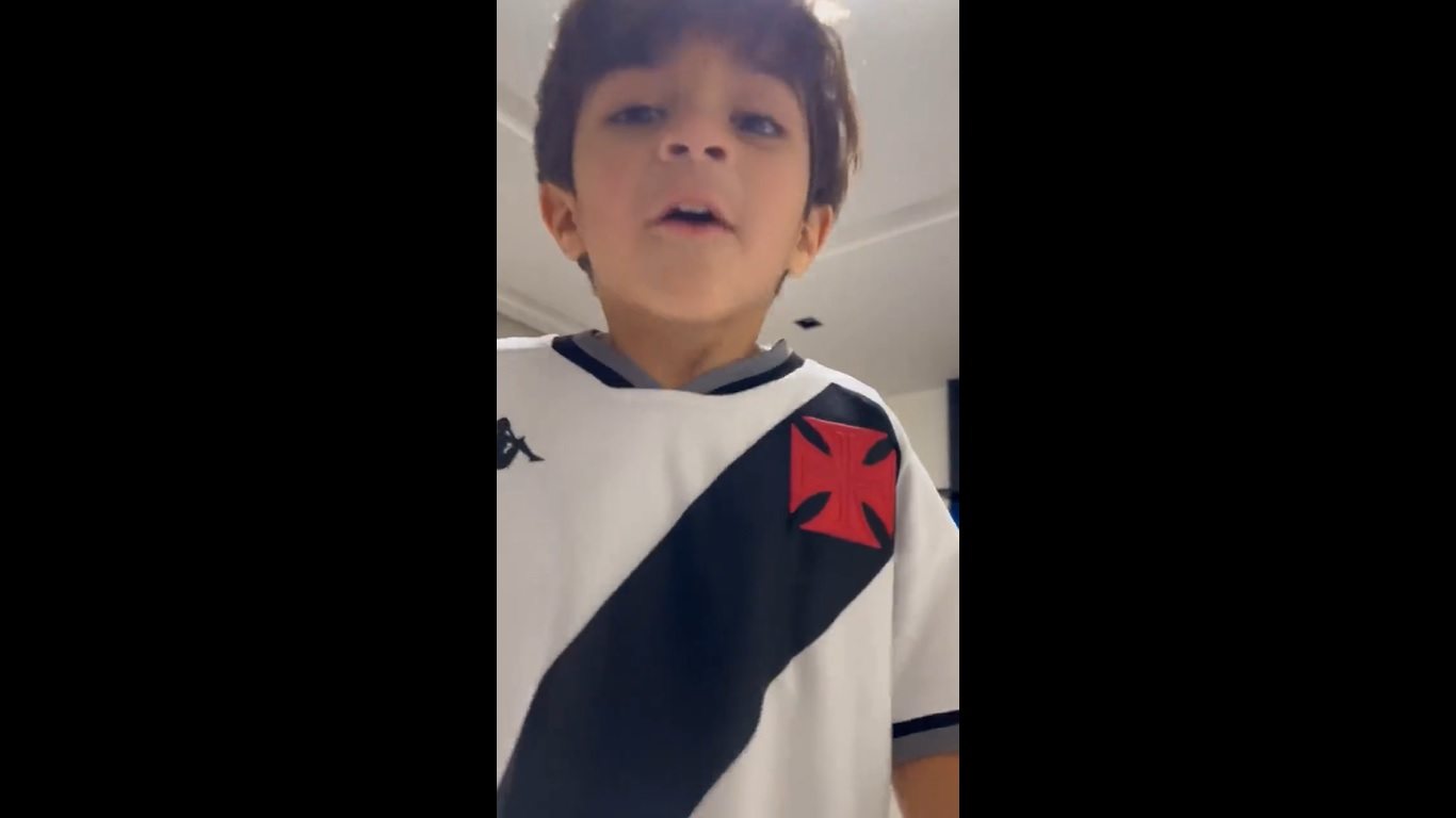 Filho de Luan celebra acesso do Vasco