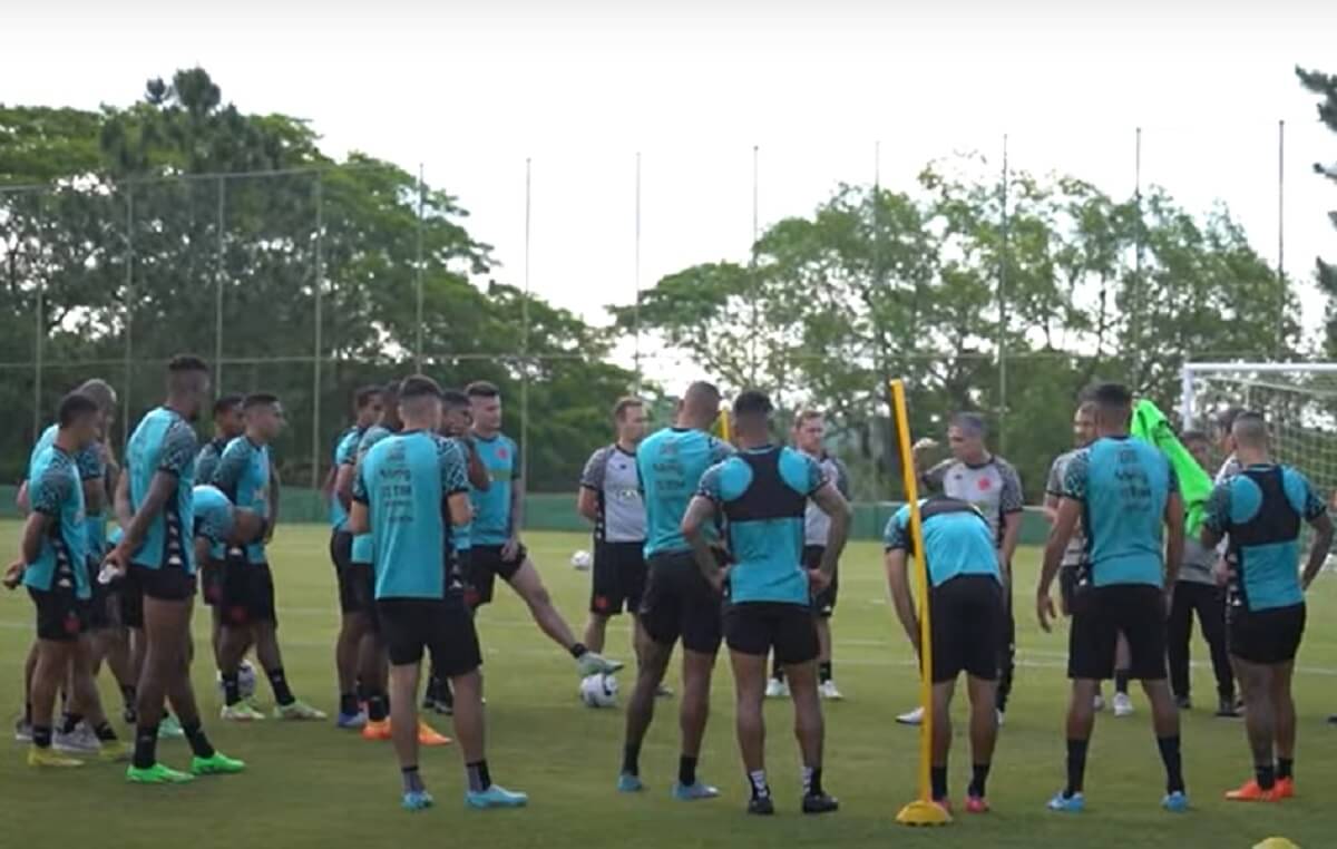 Treino do Vasco em Itu para jogo contra o Ituano pela 38ª rodada da Série B 2022