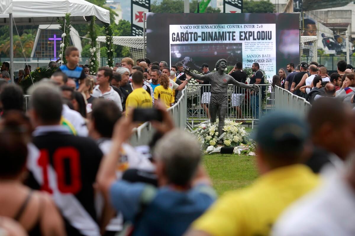 Velório de Roberto Dinamite em São Januário