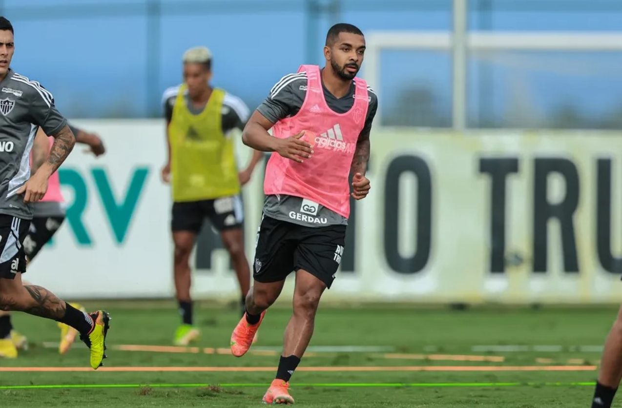 Paulo Henrique em treino no Atlético-MG