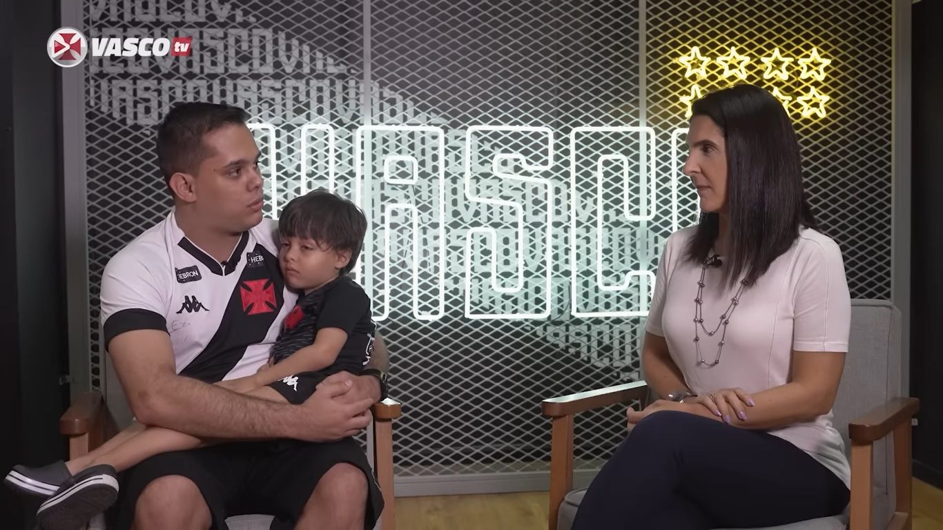 Théo e Yago em entrevista à Vasco TV