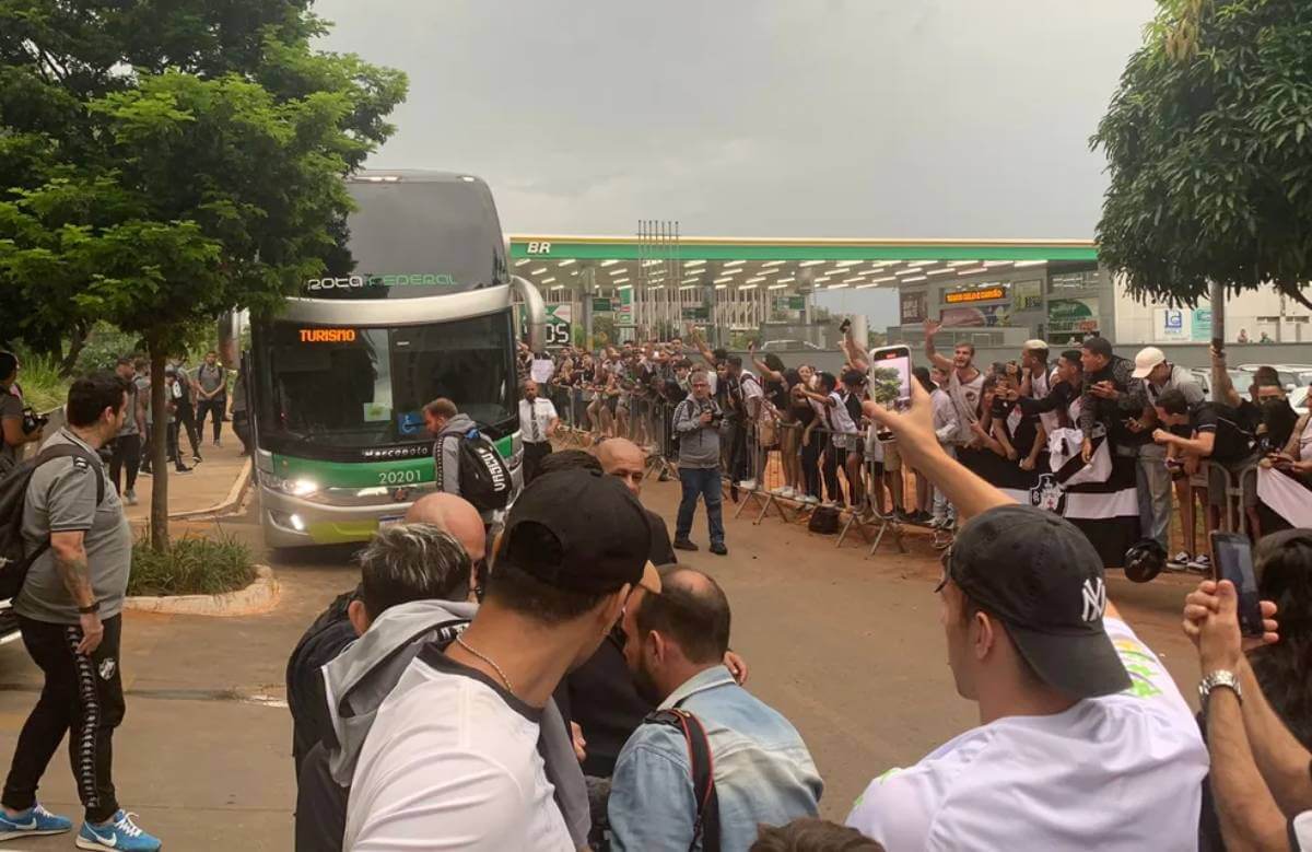 Chegada do Vasco em Brasília