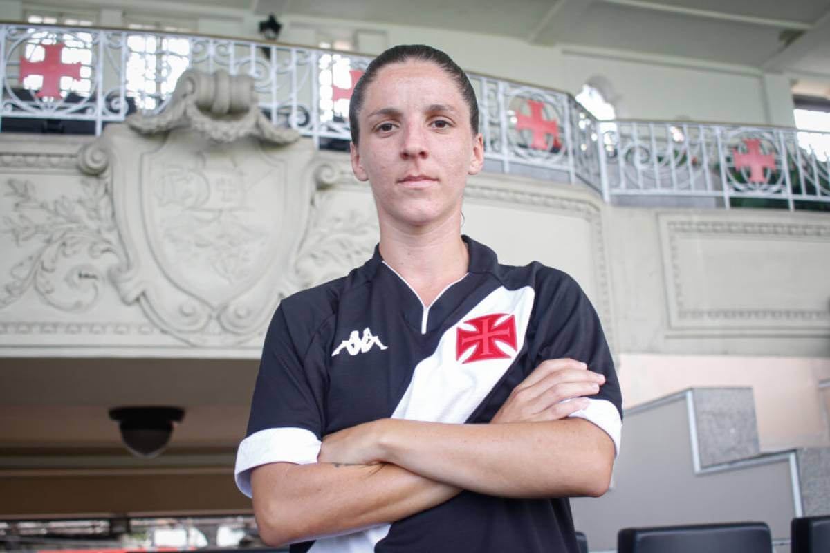 Andressa Cunha é o novo reforço do feminino do Vasco