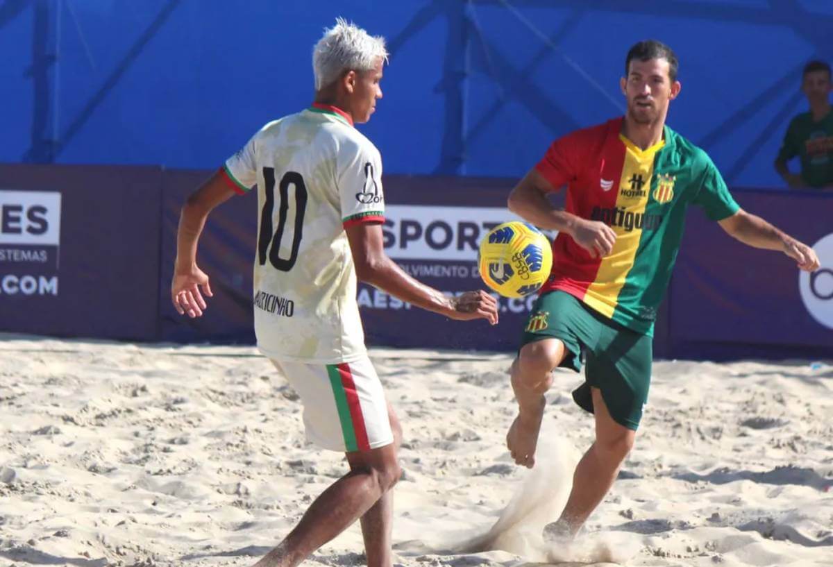 Campeonato Brasileiro de Clubes de Beach Soccer 2017 - Santos - Brasil -  06/01/2017 - 2º dia dos jogos, Sampaio Correa x Sport Recife - Foto:  Marcello Zambrana/AGIF (via AP Stock Photo - Alamy