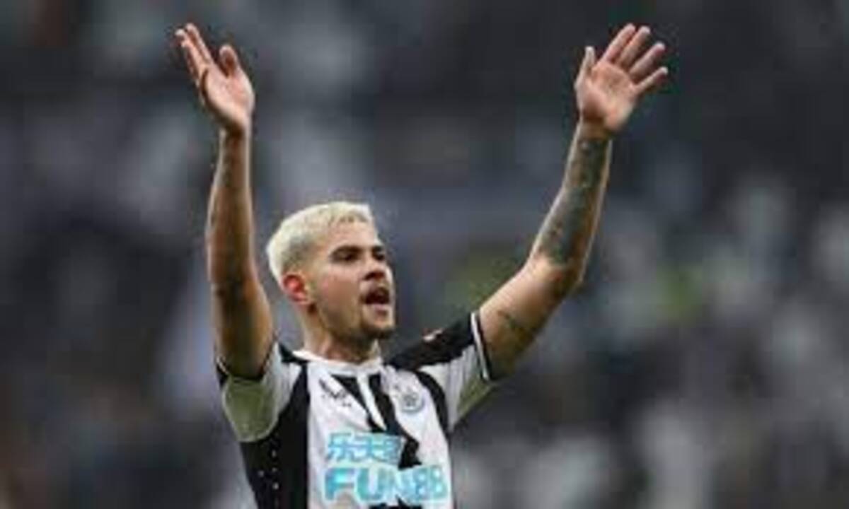 Bruno Guimarães em ação pelo Newcastle