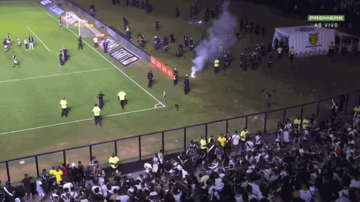 Vasco é punido e jogo contra Cruzeiro, em São Januário, será sem torcida