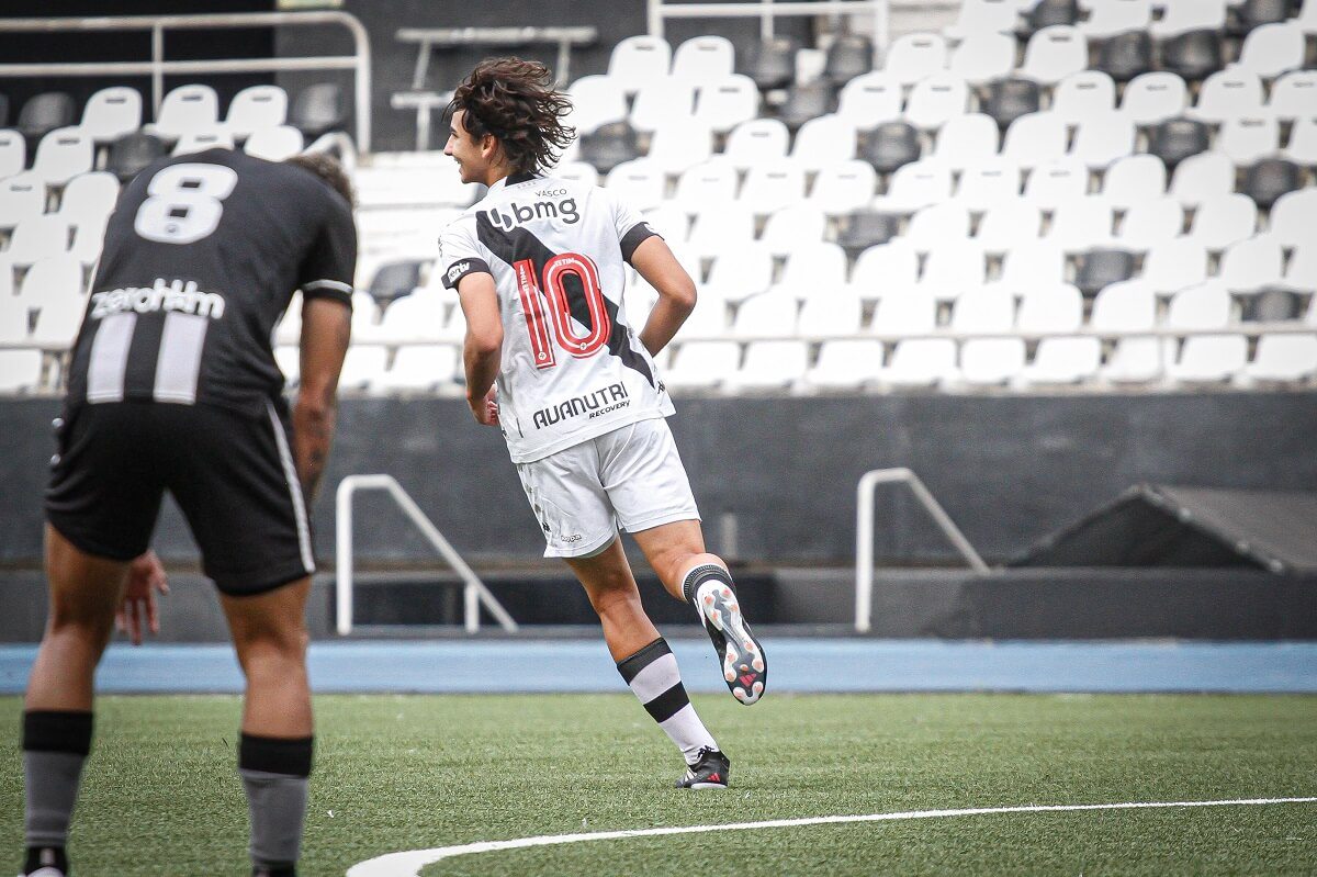 JP em Botafogo x Vasco pelo Carioca Sub-20