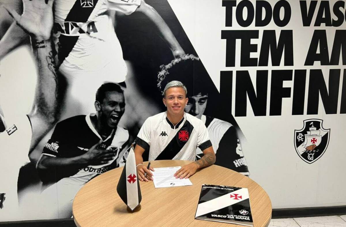 Roginho é o novo reforço do Vasco