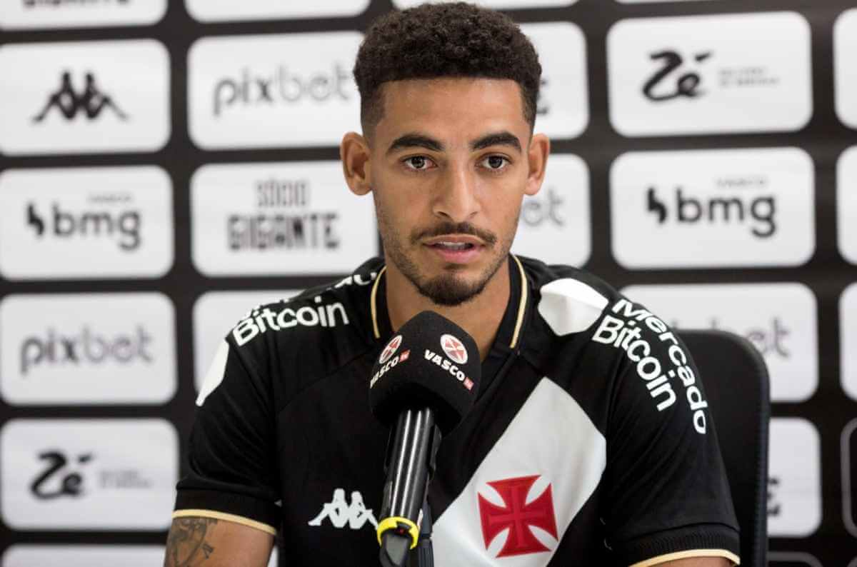 Jefferson é apresentado pelo Vasco