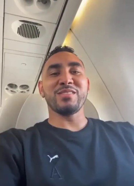 Dimitri Payet embarca para o Brasil