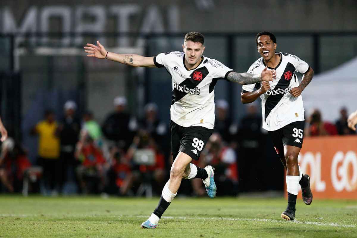 Vegetti estreia pelo Vasco com gol