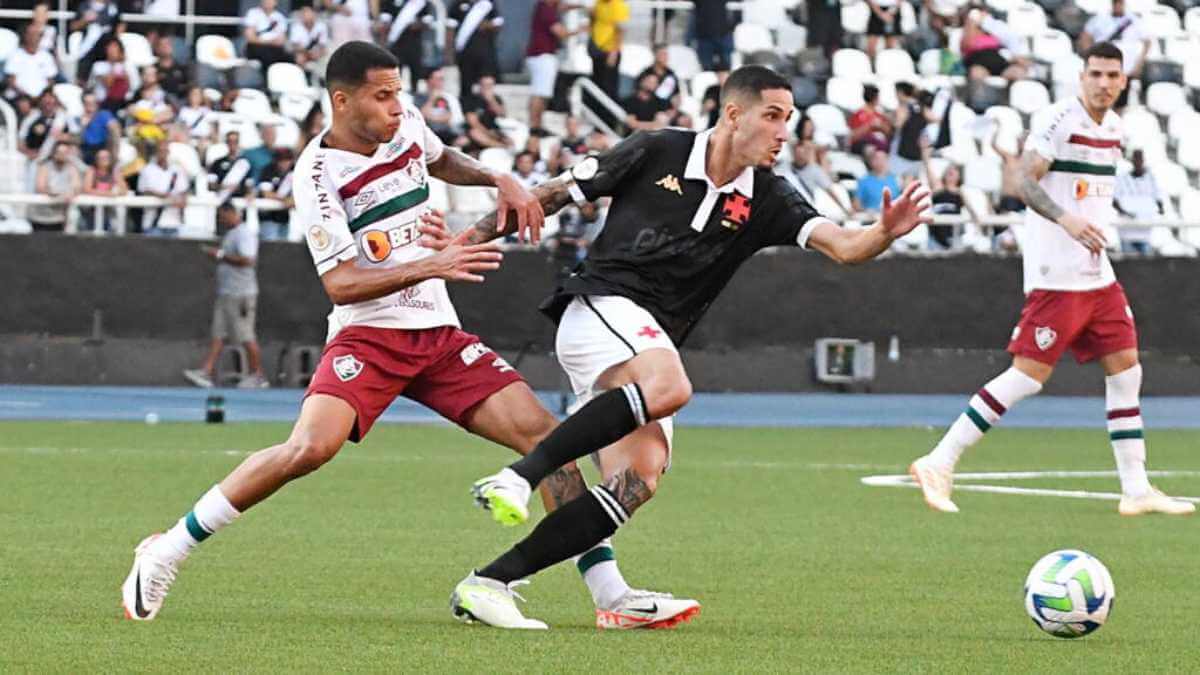 Praxedes durante o jogo contra o Fluminense