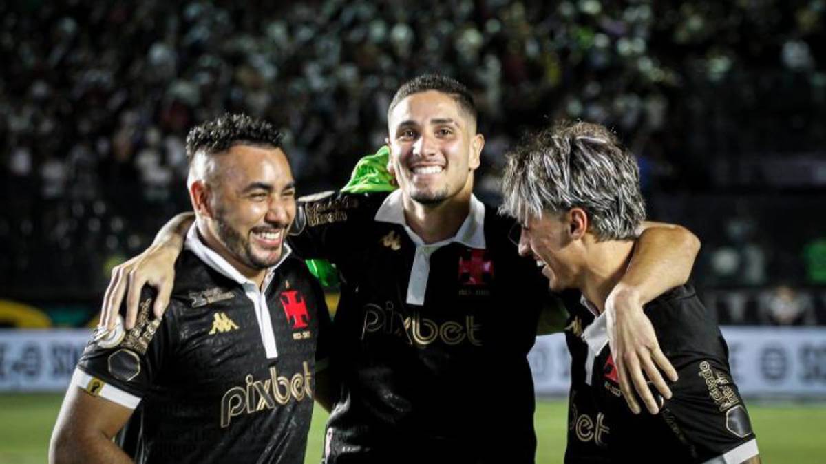 Payet, Praxedes e Marlon Gomes