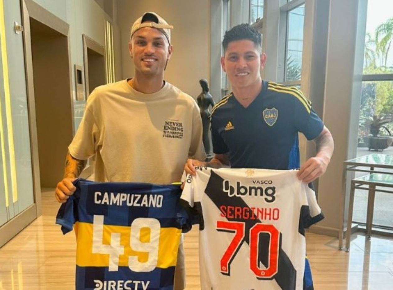 Serginho trocou camisa com Campuzano, do Boca Juniors