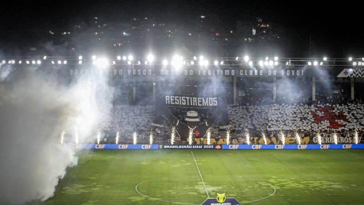 Torcida do Vasco em São Januário