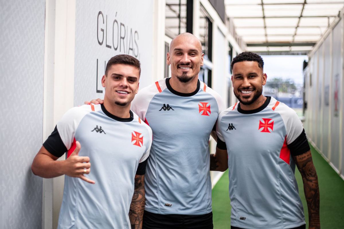 Gabriel Pec, Maicon e Jair na reapresentação