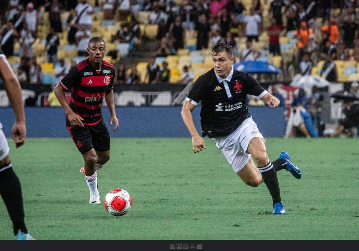 Lucas Piton em clássico contra o Flamengo