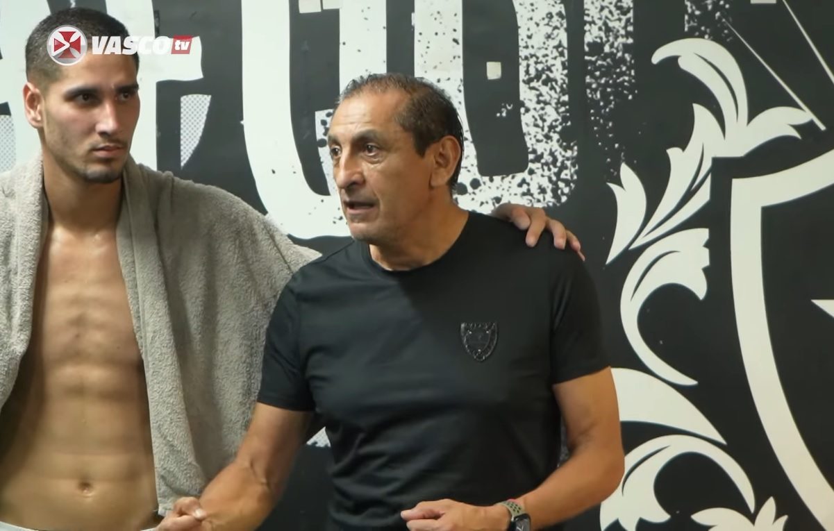 Ramón Díaz discursou ao elenco após vencer o Botafogo