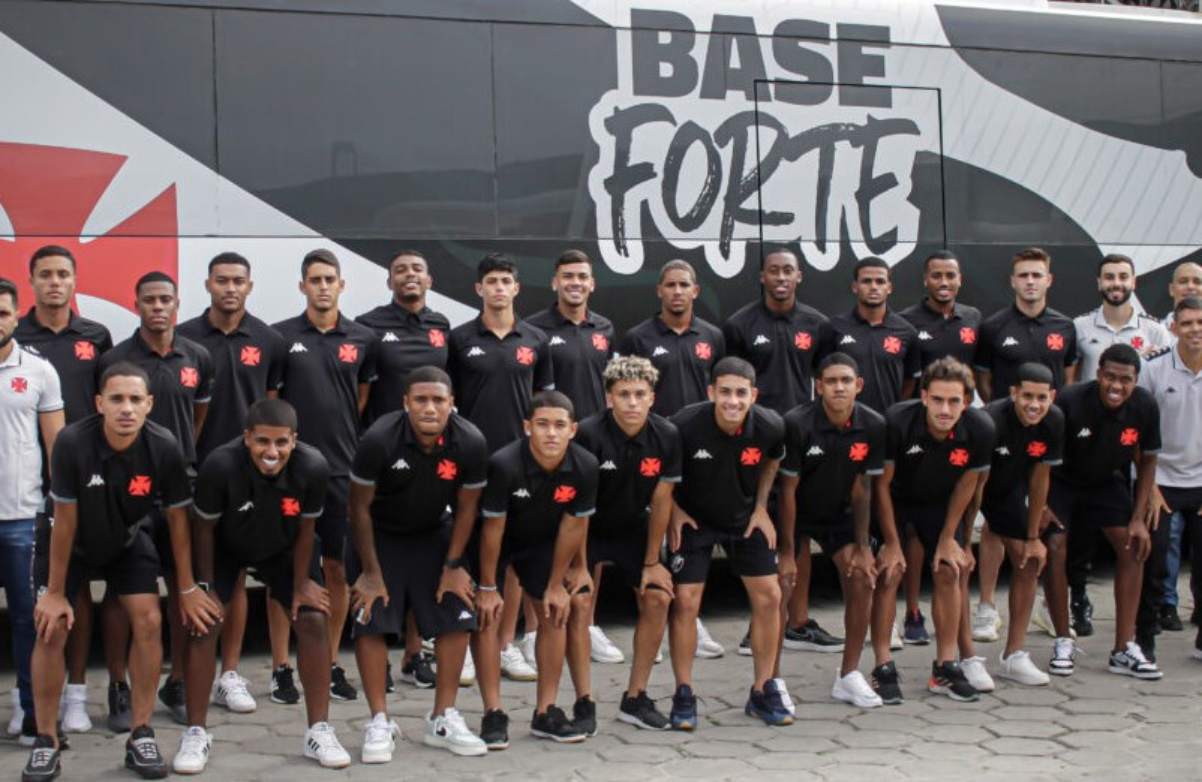 Elenco Sub-20 do Vasco viaja para São Paulo