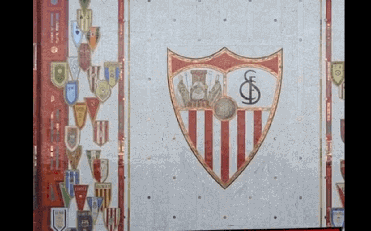 Mosaico no estádio do Sevilha