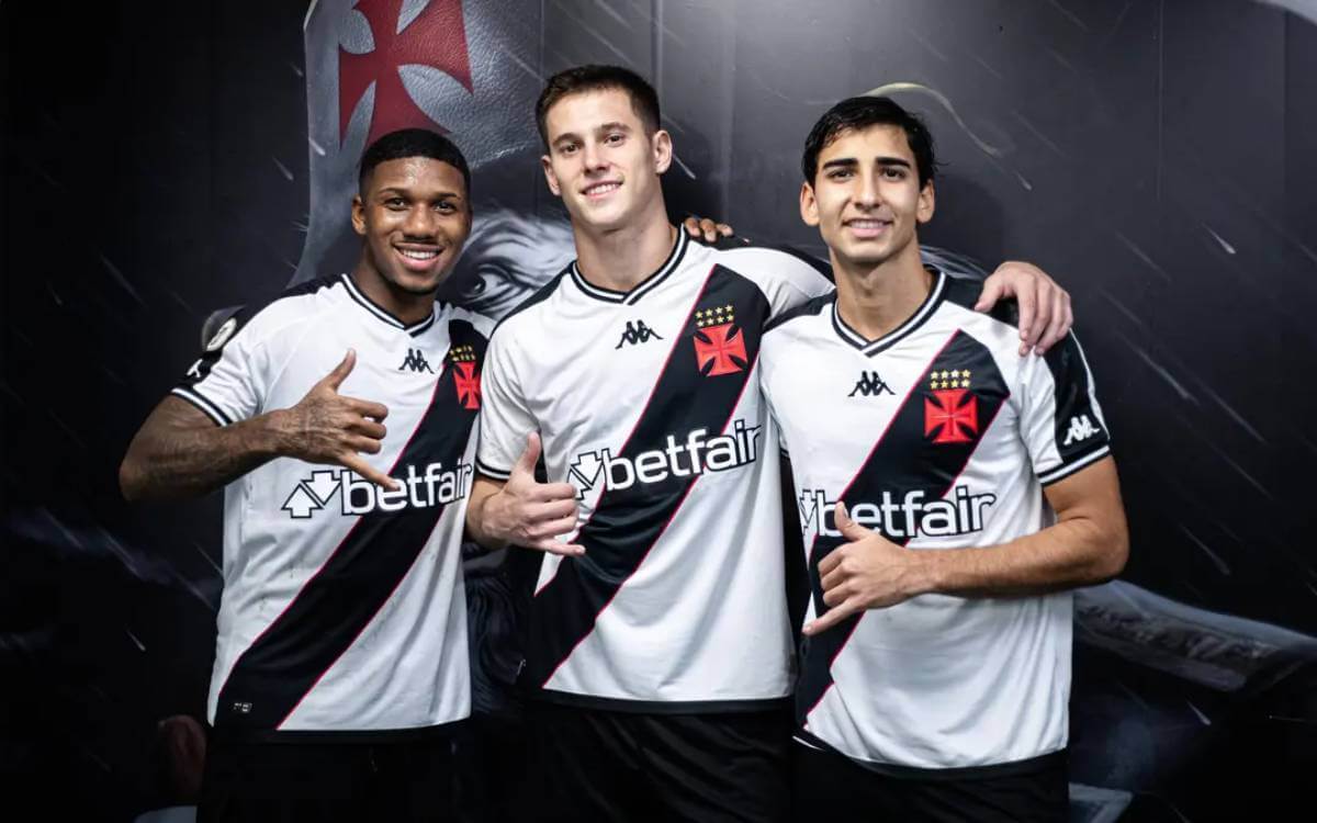 Leandrinho, Estrella e JP