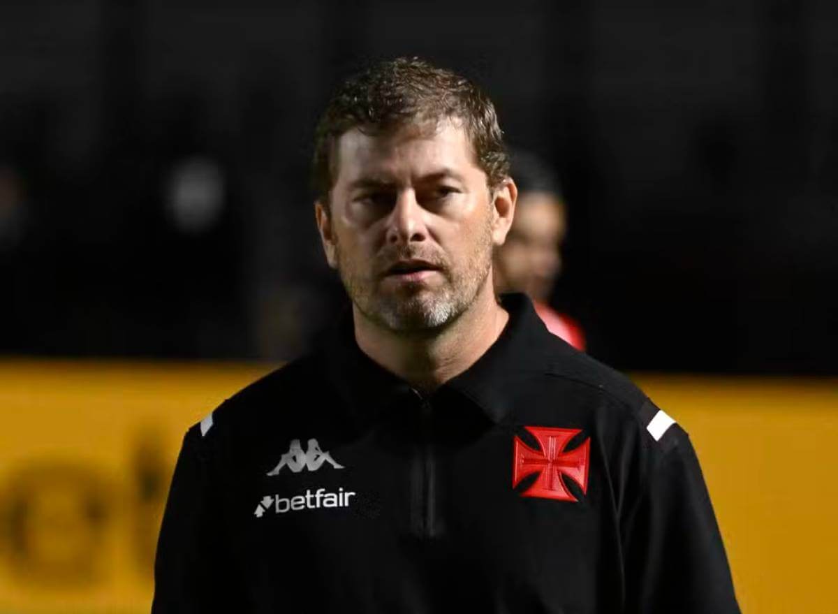 Rafael Paiva, técnico interino do Vasco