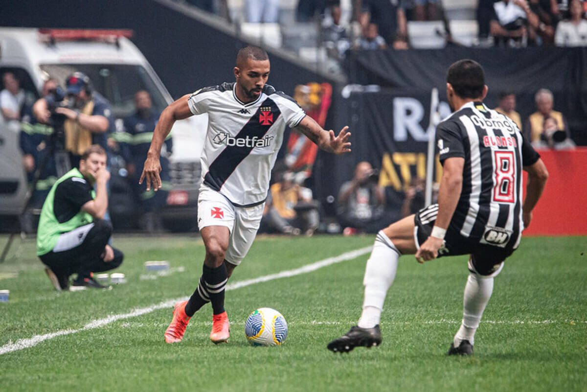 Paulo Henrique em ação pelo Vasco da Gama