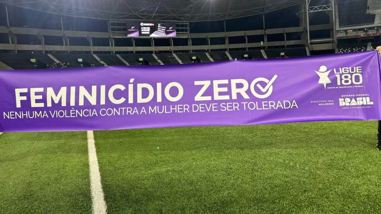 Vasco em apoio à campanha Feminicídio Zero