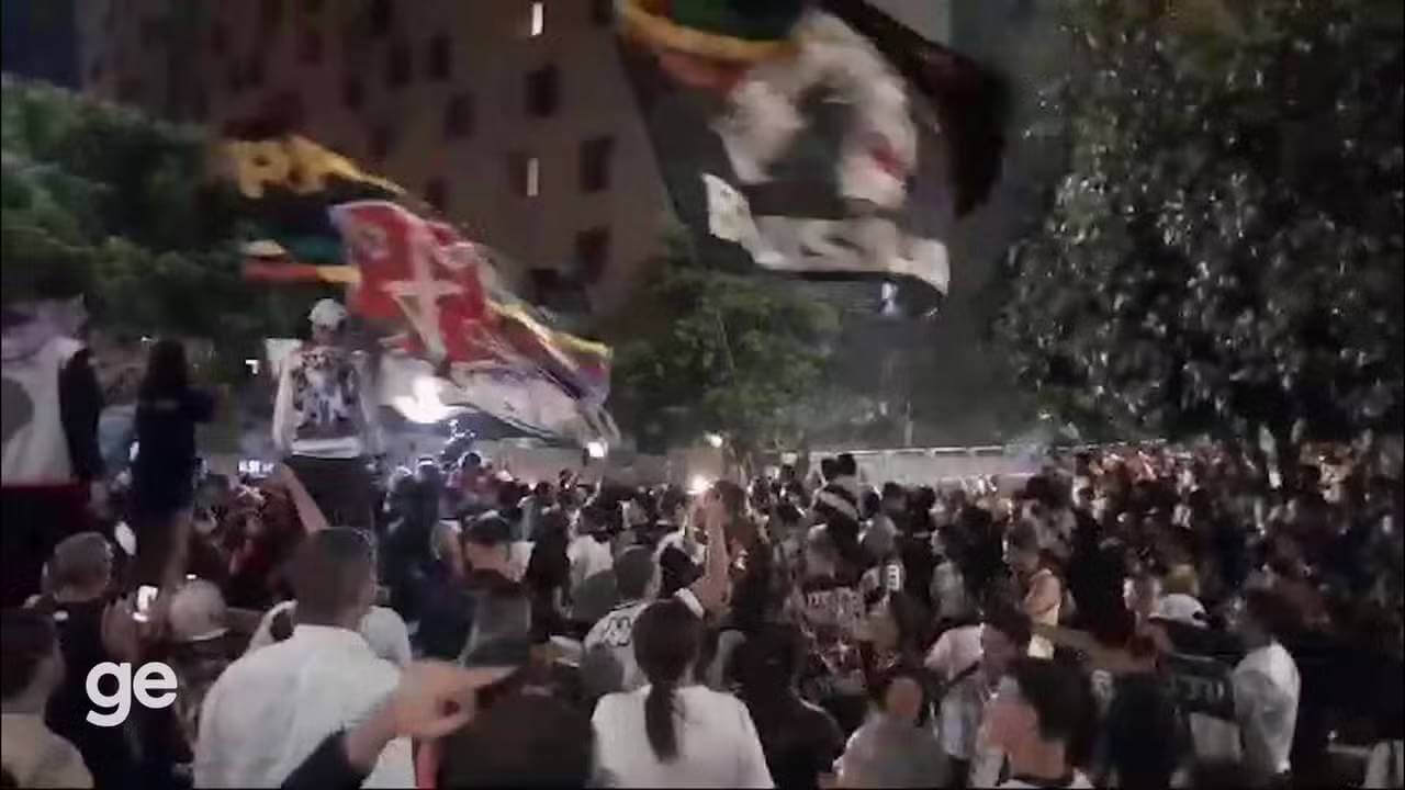 Festa da torcida do Vasco em Brasília