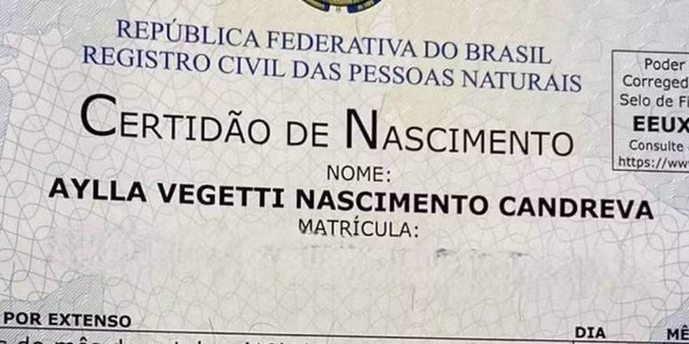 Vascaíno registra filha com nome de Vegetti