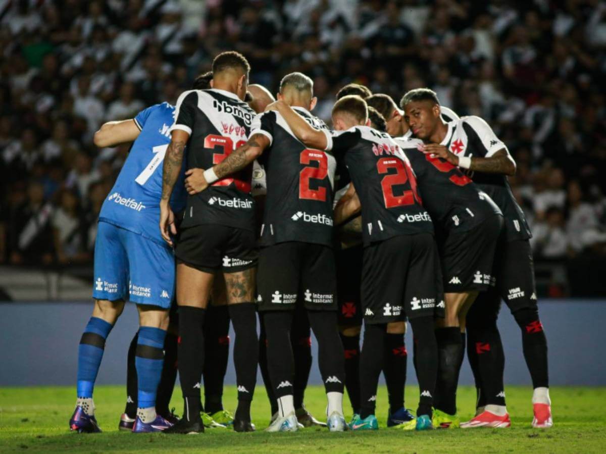 Jogadores do Vasco em São Januário