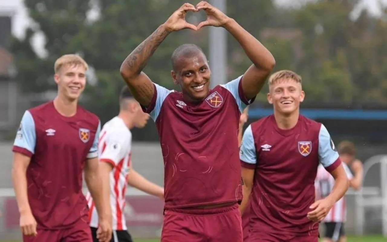 Luizão, zagueiro do West Ham