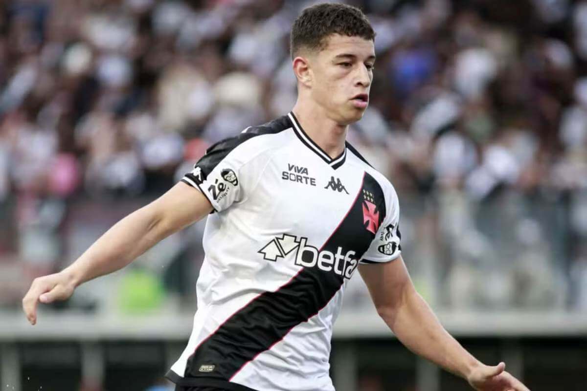 Bruno Lopes em jogo pelo Vasco