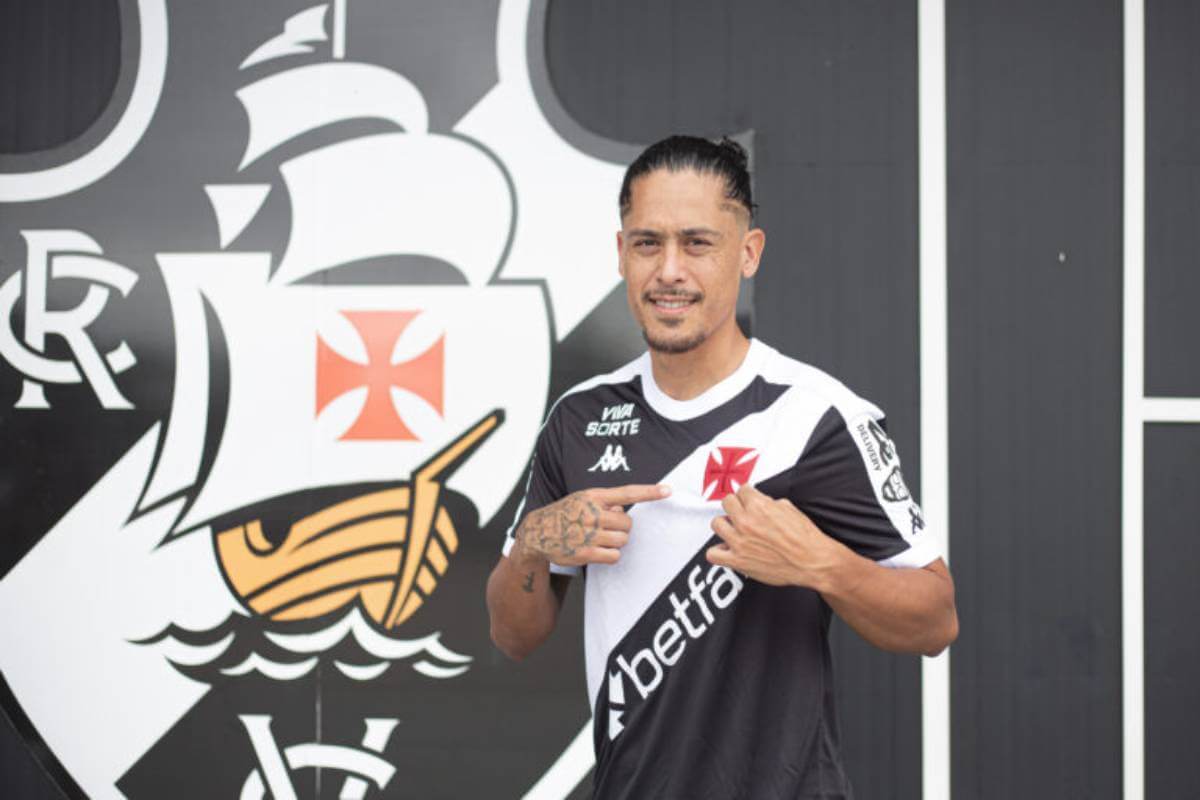 Mauricio Lemos é anunciado pelo Vasco