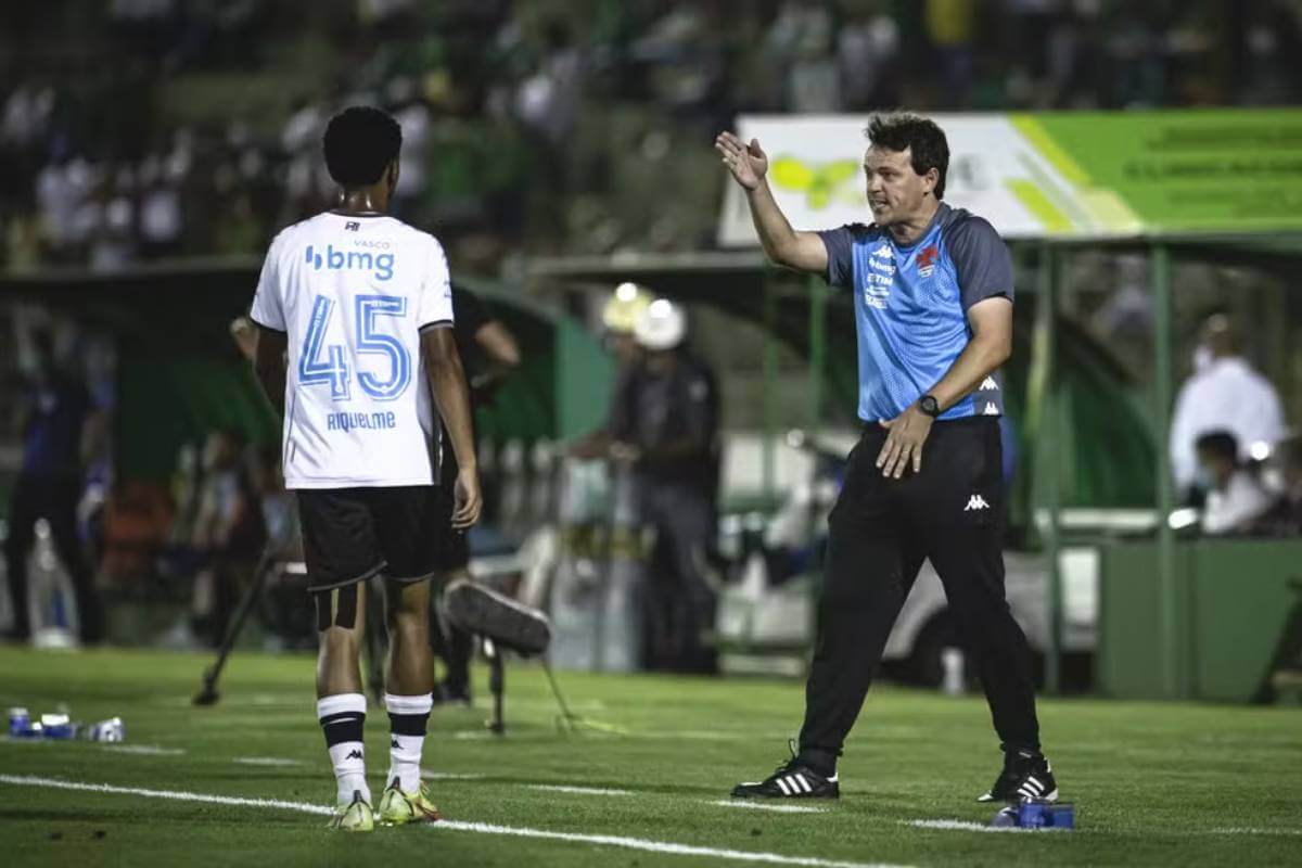 Riquelme e Fernando Diniz